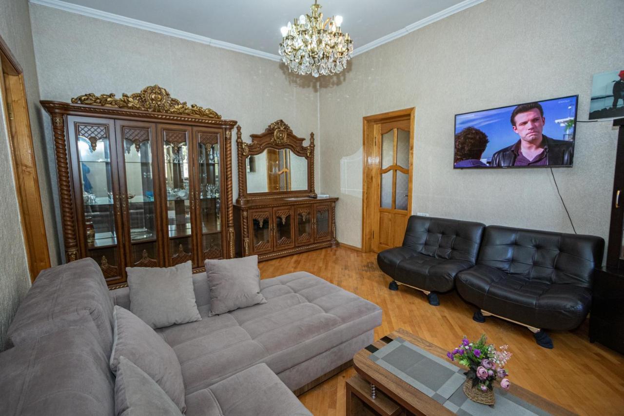 Barnaba Apartment Tbilissi Extérieur photo